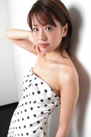 部屋の黒ドレスポートレート