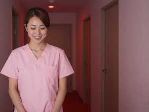 リラクゼーションサロン求人: 美しいプロの肖像