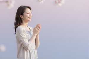 求人：桜舞うカーディガン