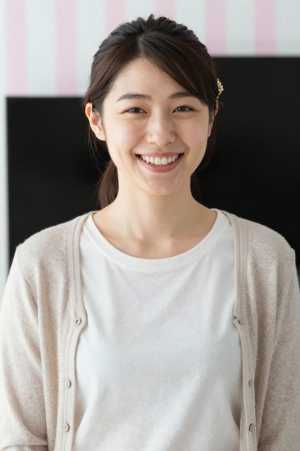 ガールズバー求人: 隣の席の女の子のように