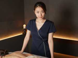 メンズエステで密着オイルケア