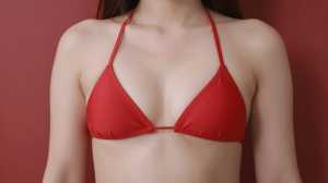 おっパブの赤い壁と巨乳のナース