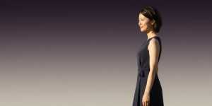 求人バナー素材: エレガントなシルエット