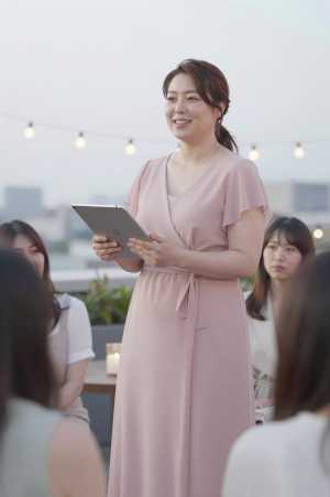屋上パーティーでプレゼン