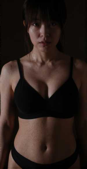 巨乳高画質ポートレート写真