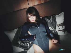 綺麗な女性のフリー写真素材