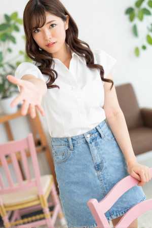 おいでと誘う爽やかデニム