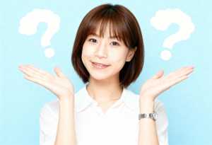 短いボブのヘアカットをした若いアジア人女性の写実的なポートレート。