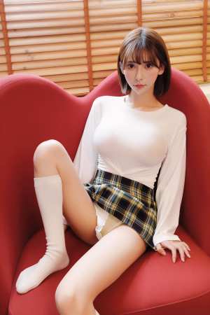 爆乳赤シャツの美しいポートレート素材