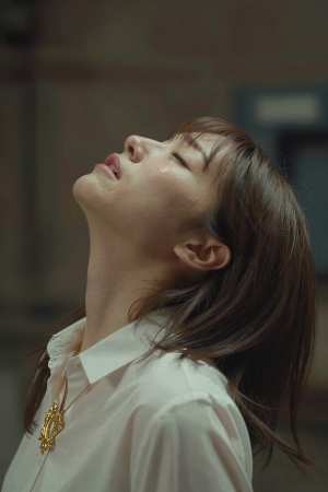 白シャツの美しいポートレート素材