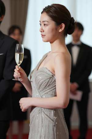 イブニングドレスのフリー写真素材