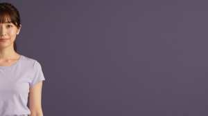 求人バナー素材：黒紫背景と優しい女性