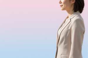 求人バナー素材: スパークルとビジネス女性