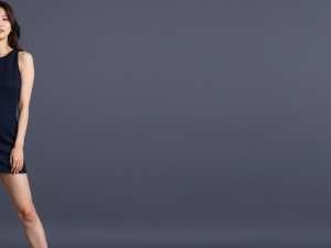 求人バナー素材: 黒グラデとグラマラスな女性