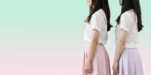 コンカフェ求人：スクール制服で楽しく働こう