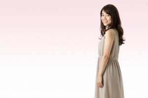 求人：暖色で誘う、居心地良い職場