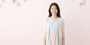 求人：春色ドレスの輝き
