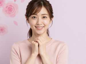 求人：きらめくピンクニット