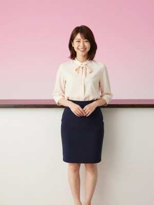 ガールズバー求人: 輝く笑顔で新しいスタート