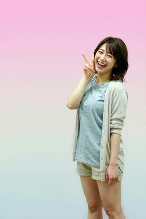 ガールズバー求人: ピースで笑顔の募集