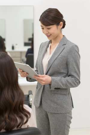 タブレットでヘアスタイル提案