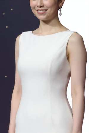 キャバクラ求人：煌めく白い輝き