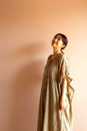 穏やかな笑顔の求人バナー素材