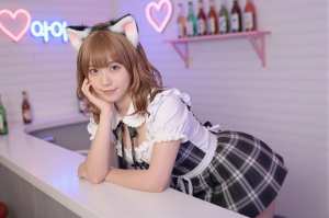 萌えメイドの優しい眼差し