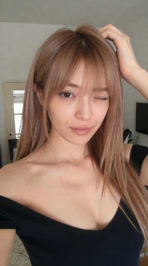 女性モデルのフリー素材