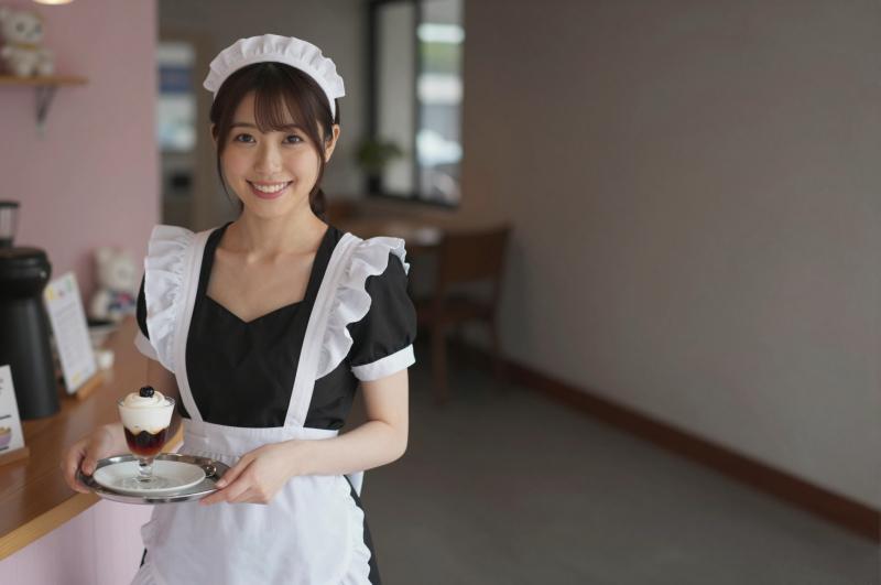 コンカフェ求人・メイドカフェ接客