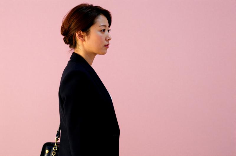 高級接客サロン求人：紺碧の輝き