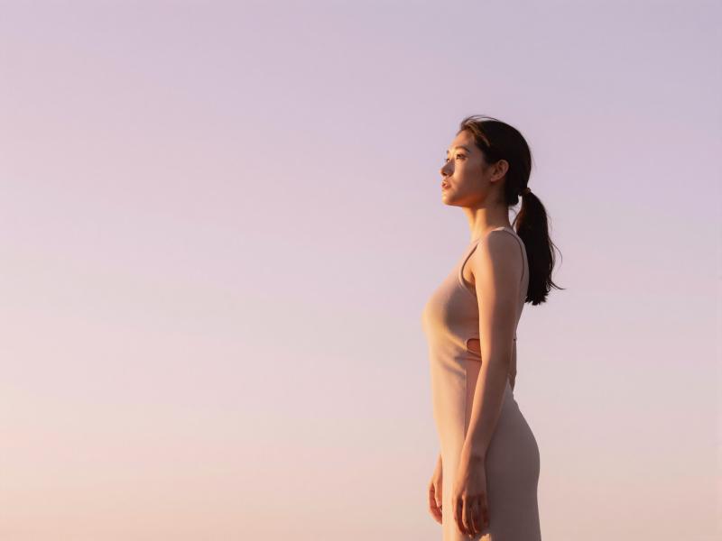 求人バナー素材：ダイヤ柄とシルエット