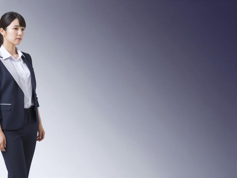 求人バナー素材：紫黒グラデと女性