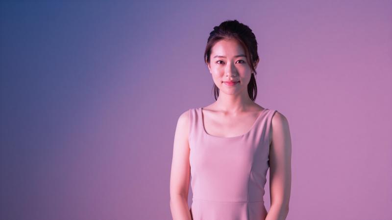 求人バナー素材：青グラデとドレス