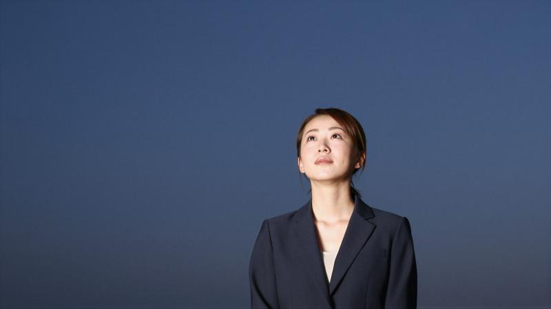 ビジネススーツを着た女性ポートレート